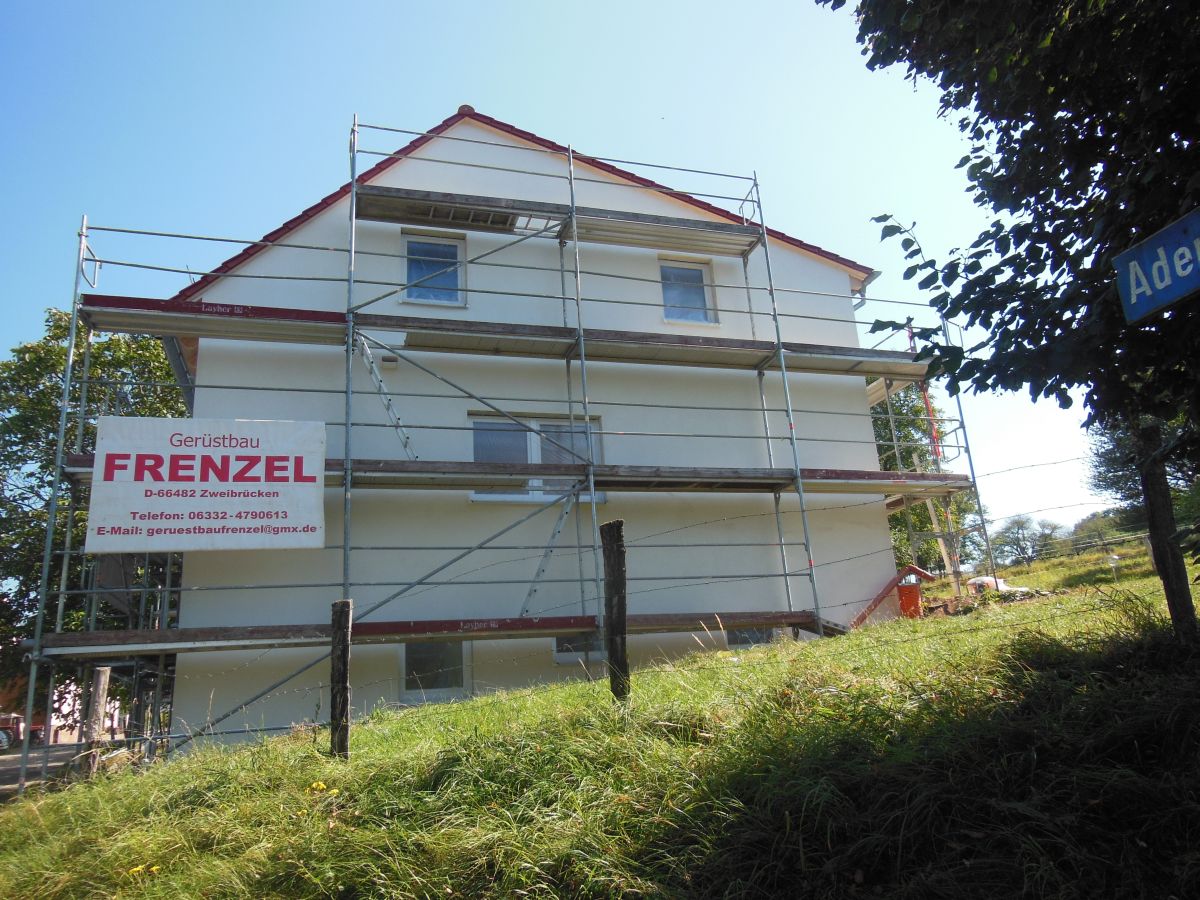 Neubau Wohnhaus Welsch - Auenputz fertig